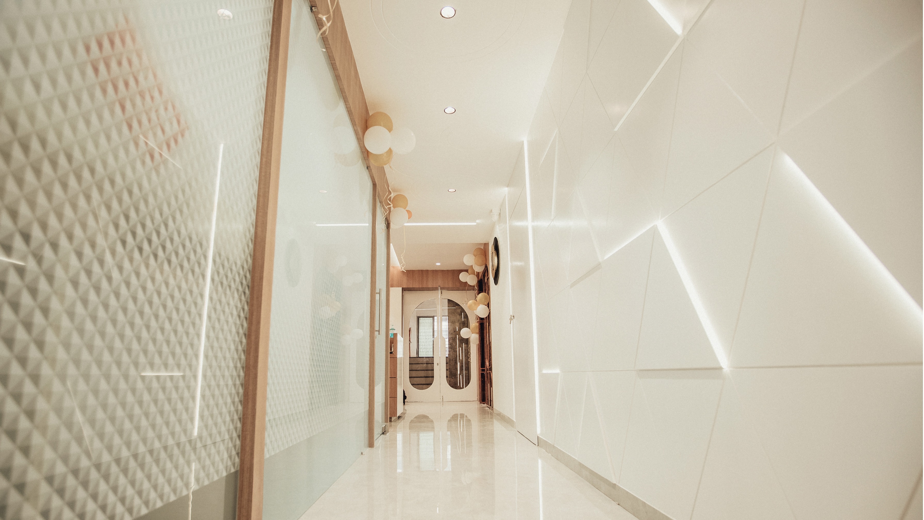 Clinic hallway at D'Tanique